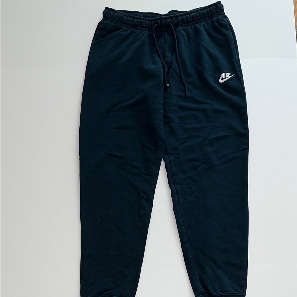 Nike women’s joggers